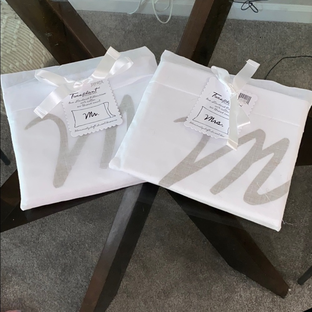 Mr. & Mrs. Pillowcase